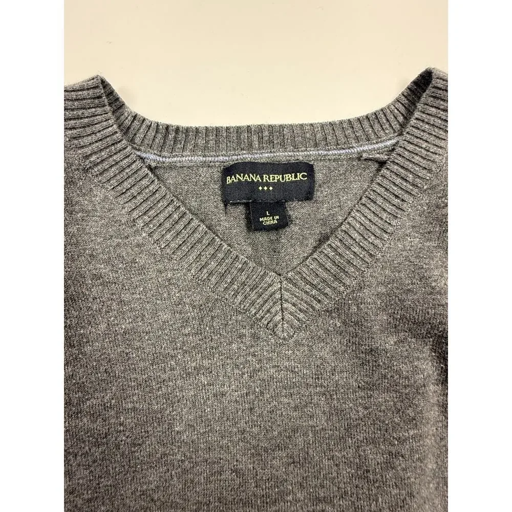 Banana Republic V Neck Sweater Gray 100% Cotton Classic Lightweight Large